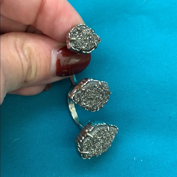 Kendra Scott Naomi Silver Ring - Picture 2 of 3